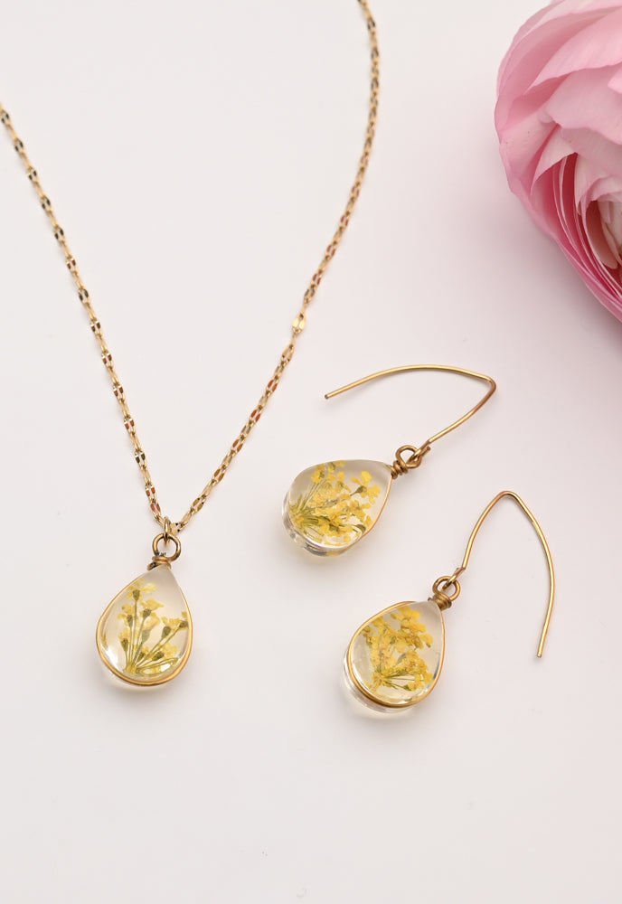 Everlasting Bloom Necklace