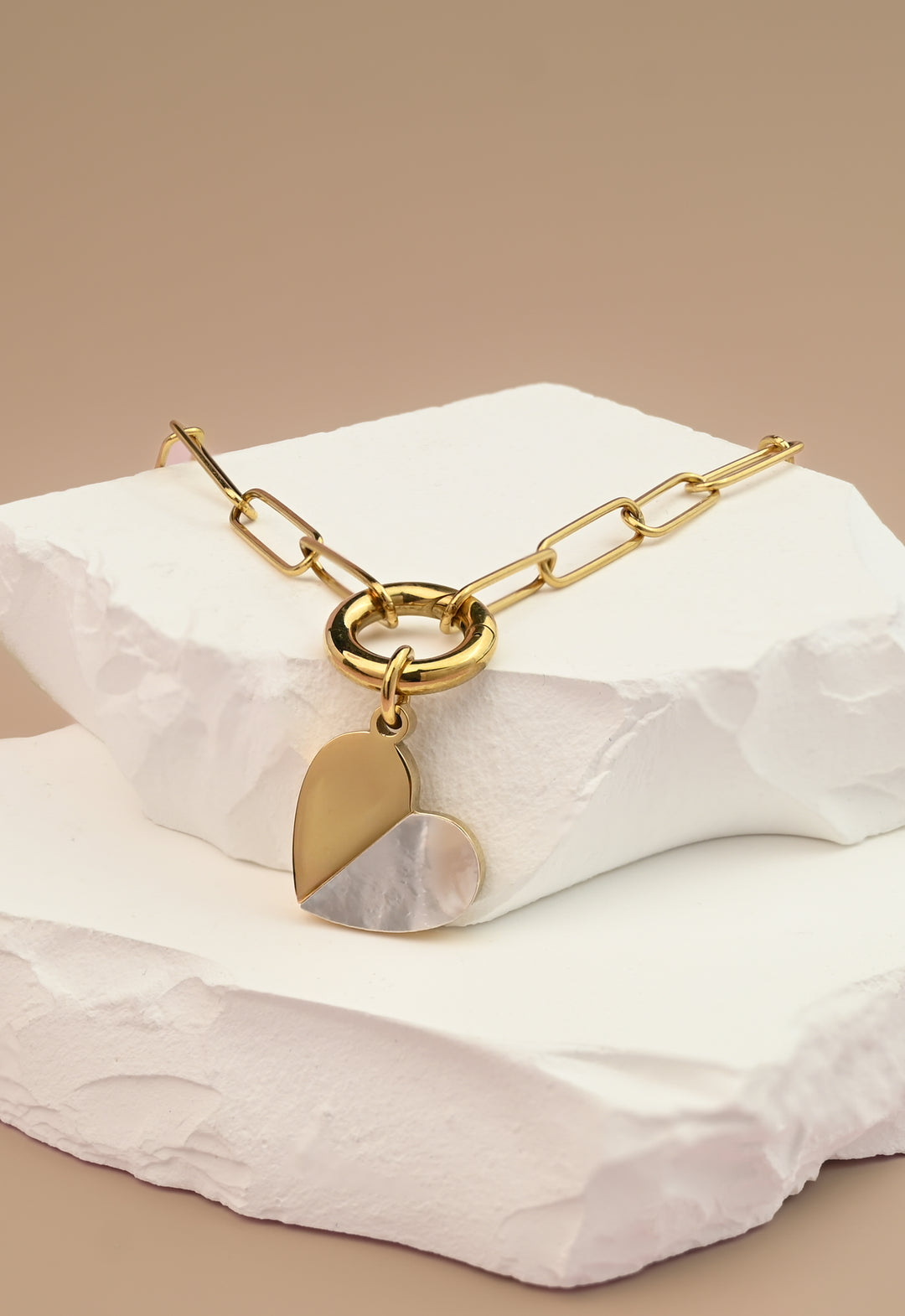 Heart of Mary Necklace Gold