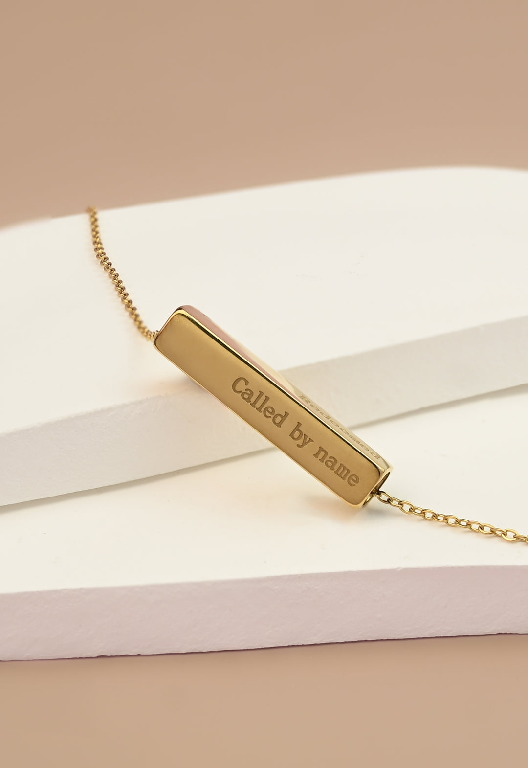 The Chosen Four-Sided Necklace Gold