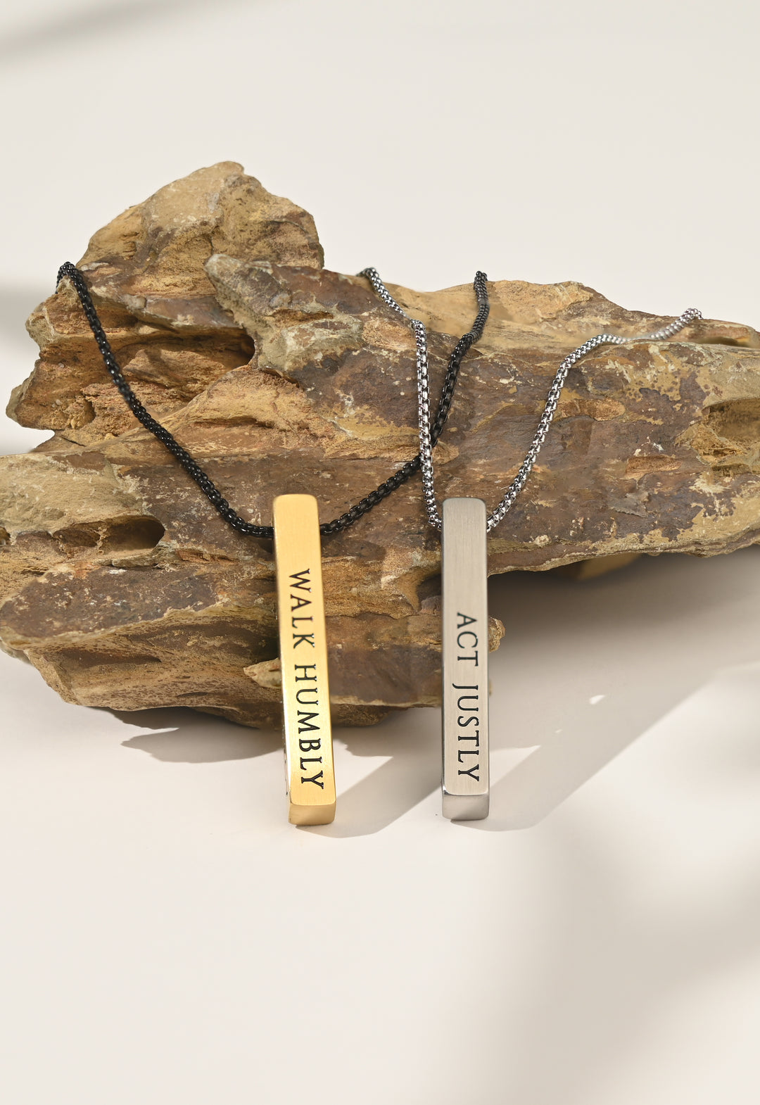 Justice Men's Gold Bar Necklace