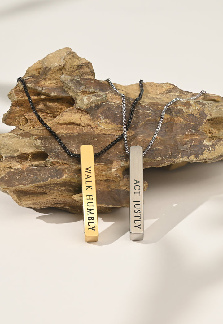 Justice Men's Gold Bar Necklace