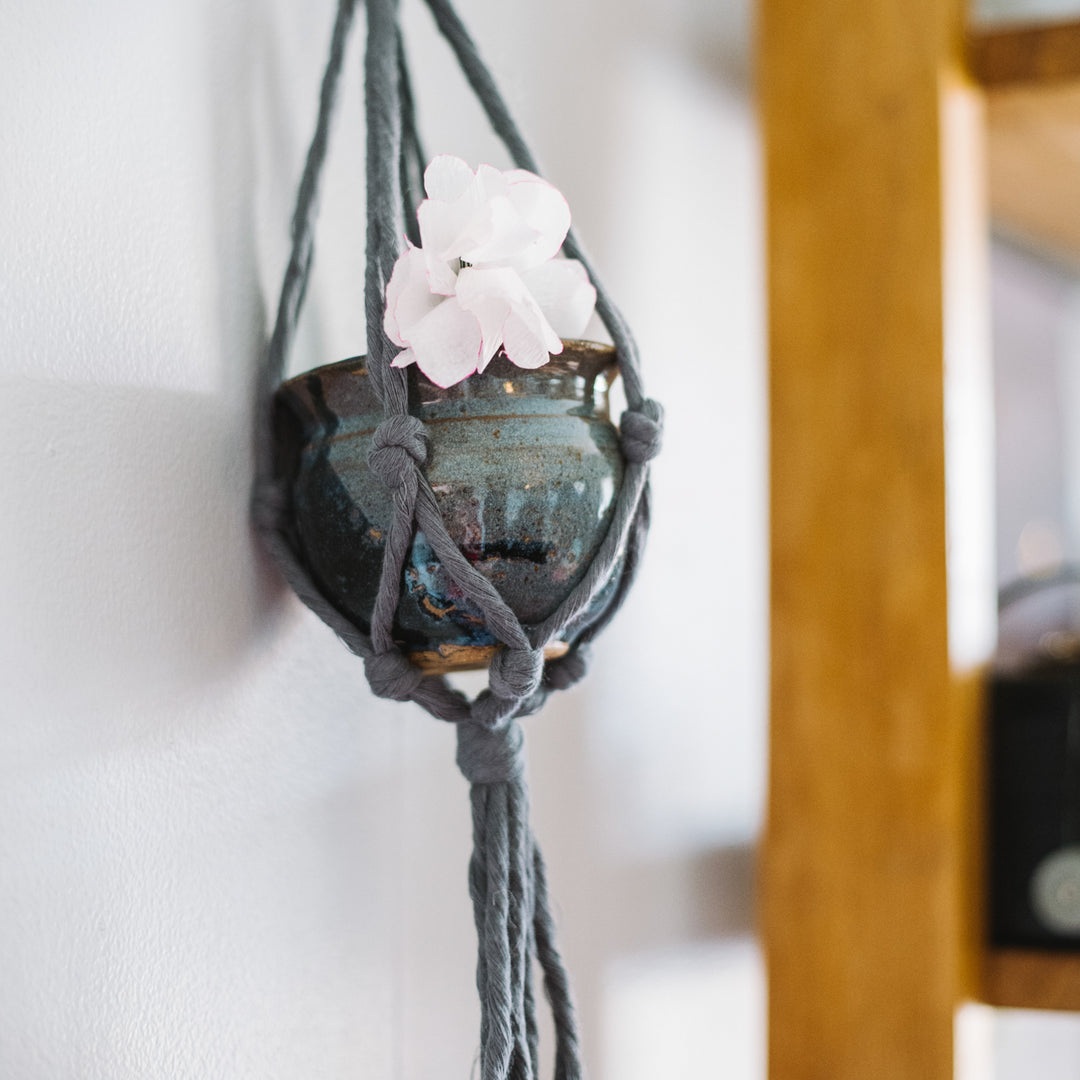Mini Flourish Plant Hanger in Greys