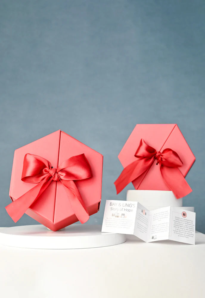 Gift Hope Red Hexagon Box
