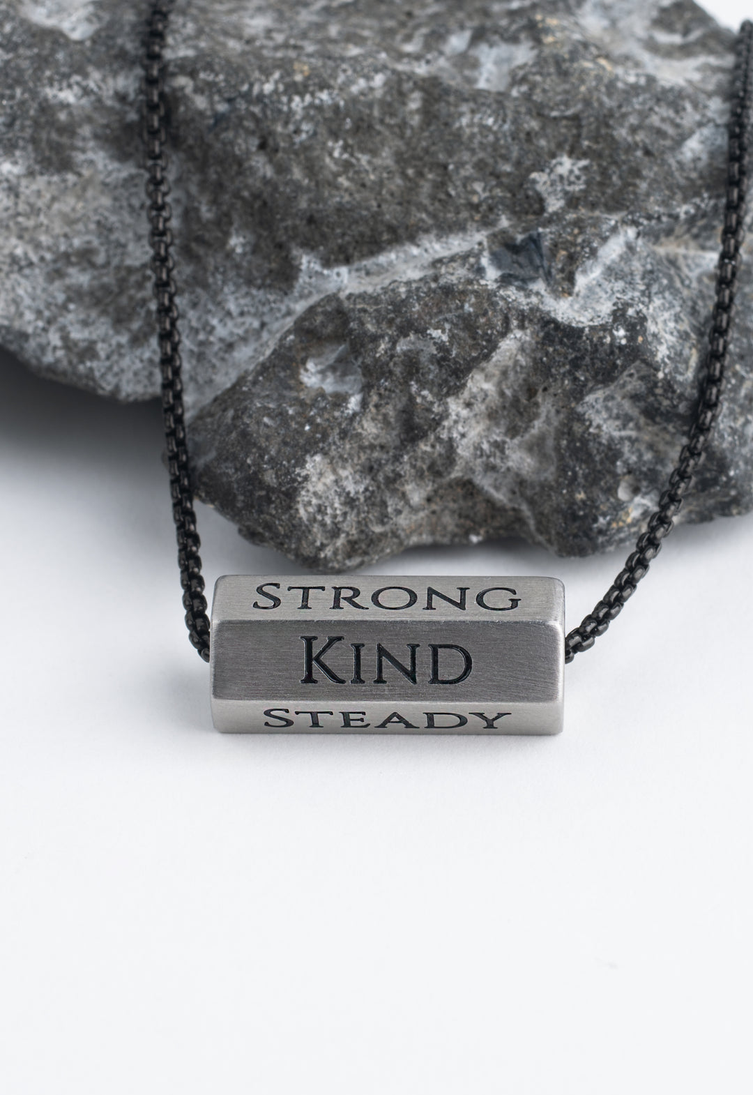 The Pillar Necklace – Silver