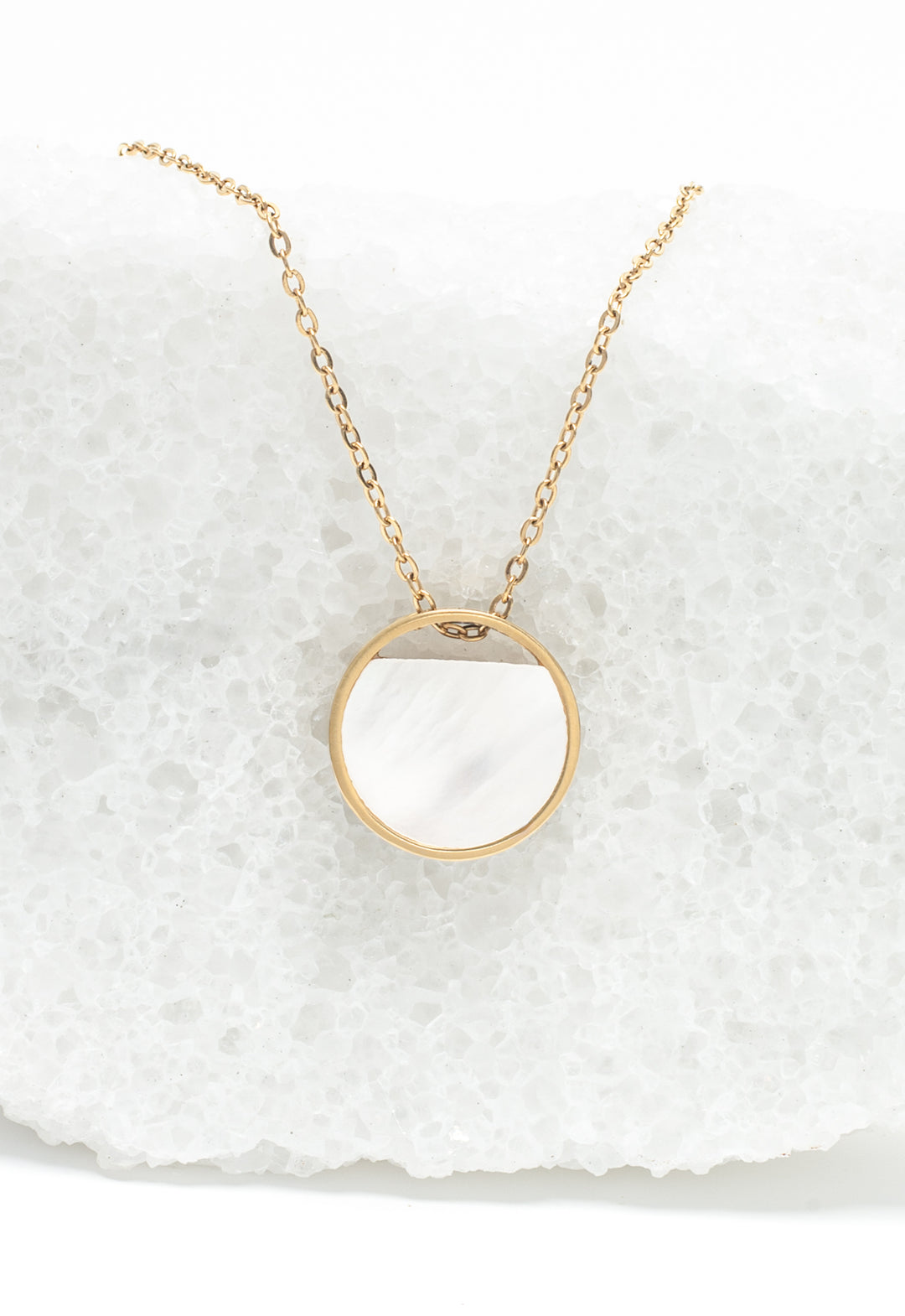 Iris Mother-of-Pearl Necklace