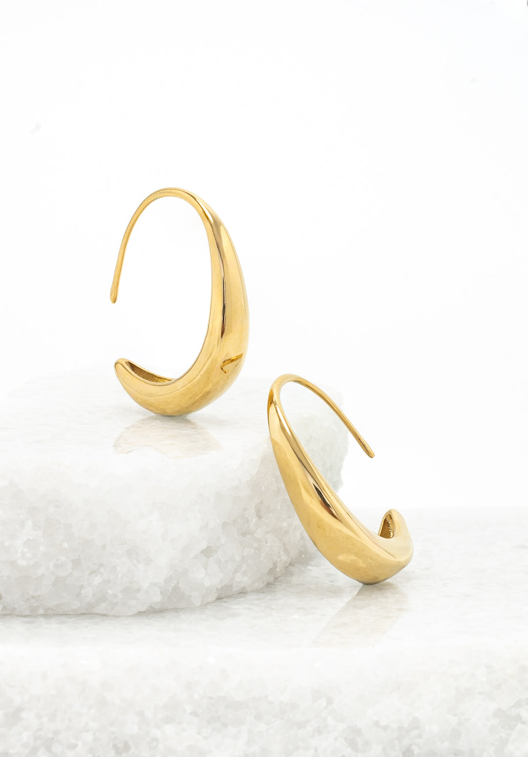 Crescent Moon Thread Drop Earrings in gold