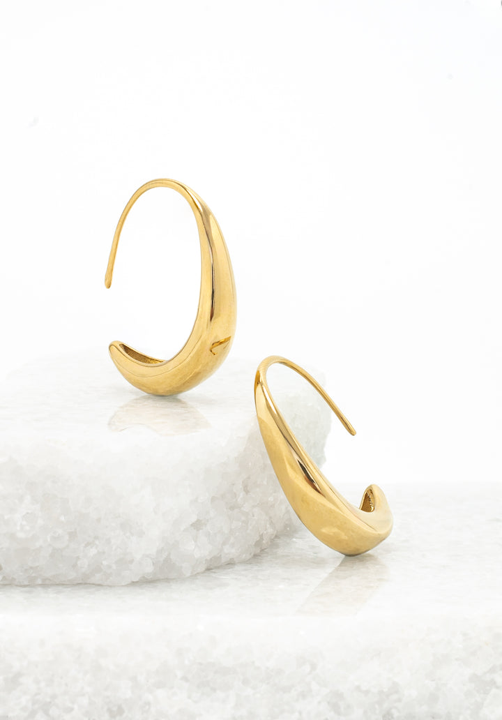 Crescent Moon Thread Drop Earrings in gold