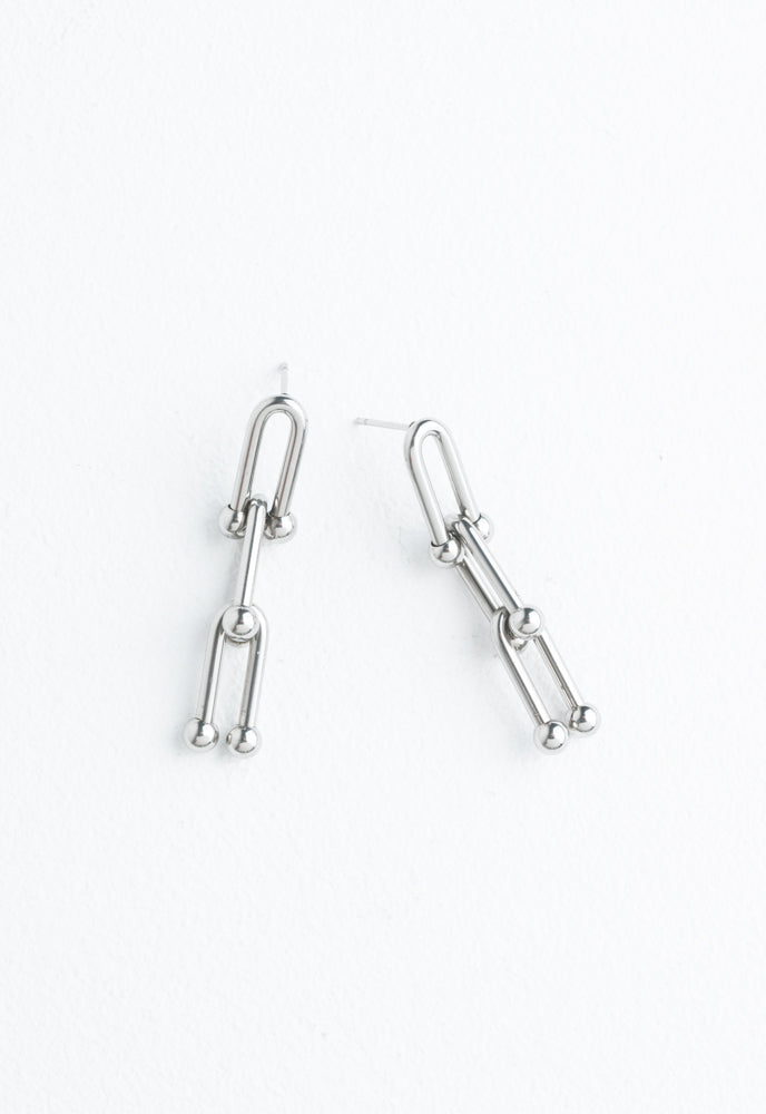 U Link Chain Earrings in Silver