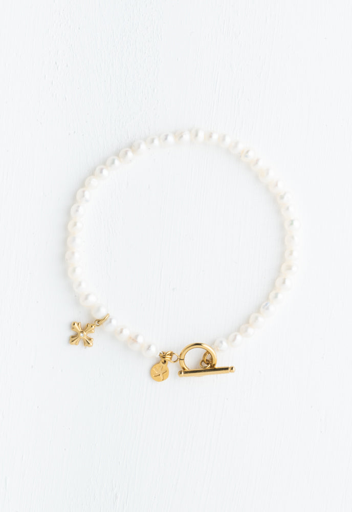 Cultured Cross Pearl Bracelet