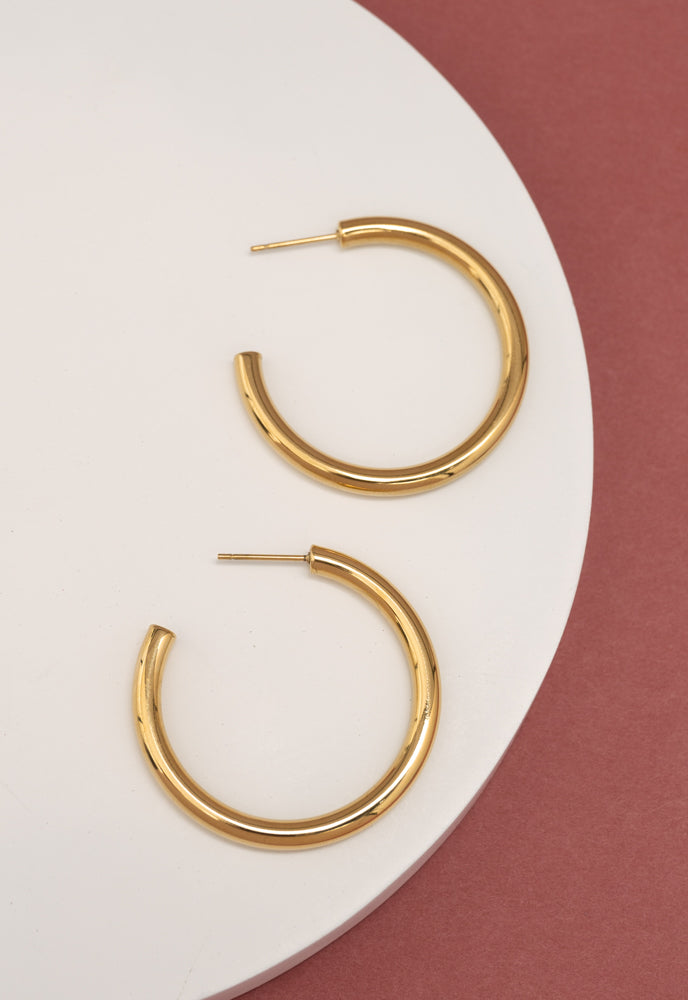 The Classic Hoops in Gold